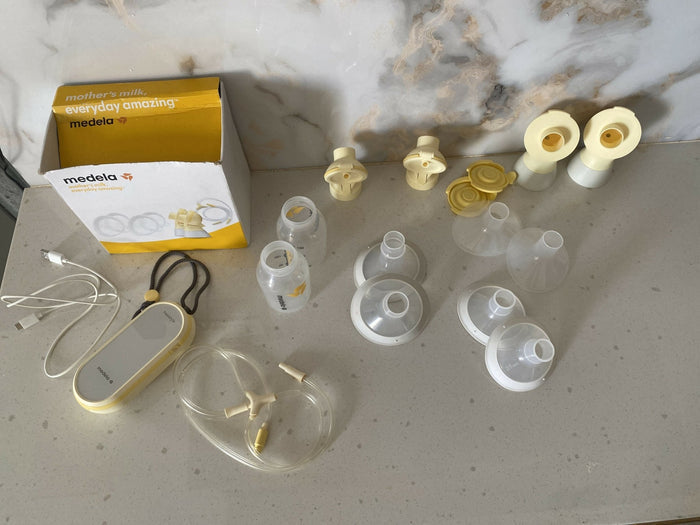 MEDELA Freestyle Breast Pump (Automatic)