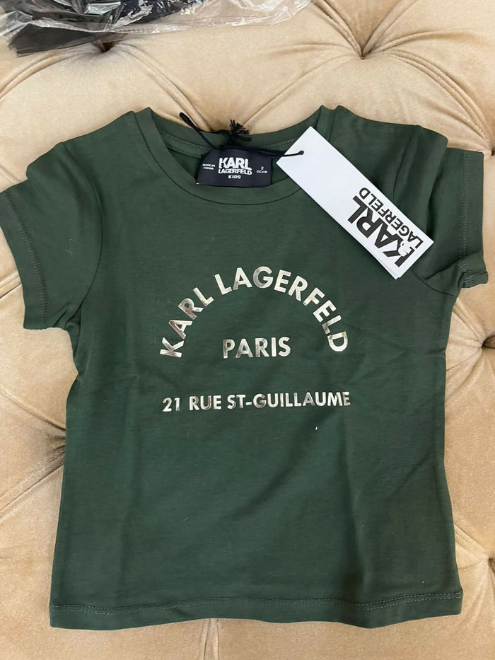 Elevate your baby's wardrobe with the ORIGINAL KARL Baby T-Shirt, featuring the signature KARL logo for iconic style. Crafted from premium materials, this t-shirt ensures your little one looks chic and fashionable for any occasion.