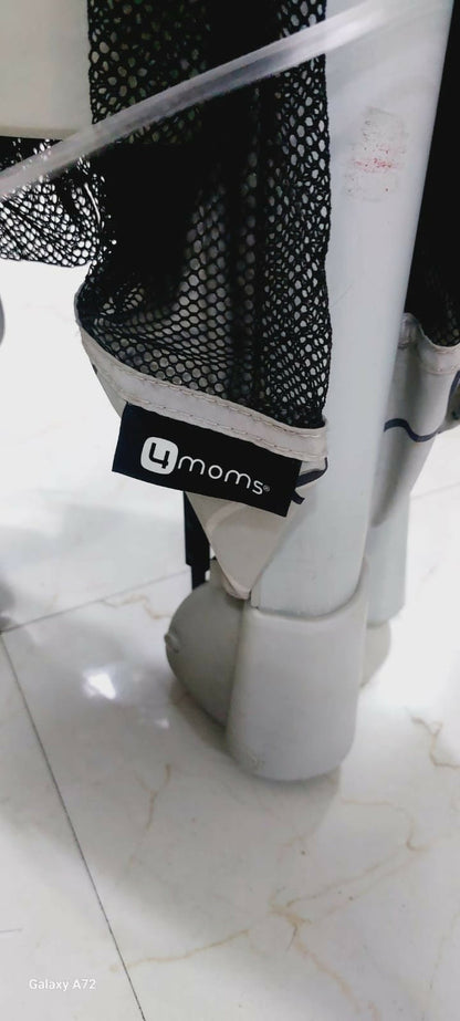4MOMS Breeze Classic Portable Playard