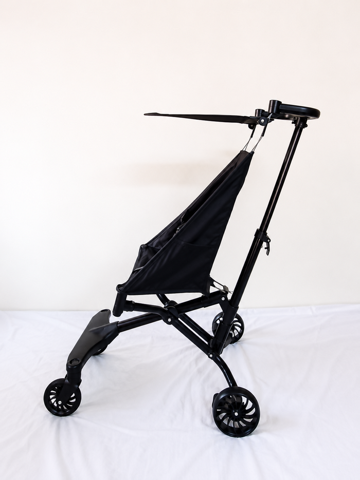 Alalica YBL-16 Lightweight Baby Stroller B123 weighing 3.5 kg with a compact foldable design, comfortable seat, protective canopy, safety harness, and smooth wheels for convenient everyday travel.