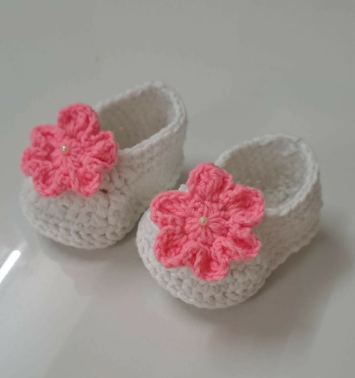 Shop our Baby Footwear with Matching Hairband set – the perfect combination of comfort, style, and charm for your little one's special moments.