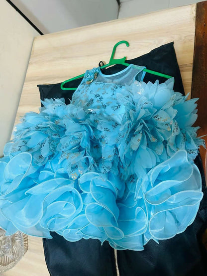 Grace in Every Twirl – Adorable Baby Girl Dress for Every Occasion!