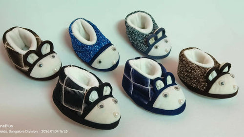 Baby Shoes in Soft Fabric – Gift Box (Set of 6)