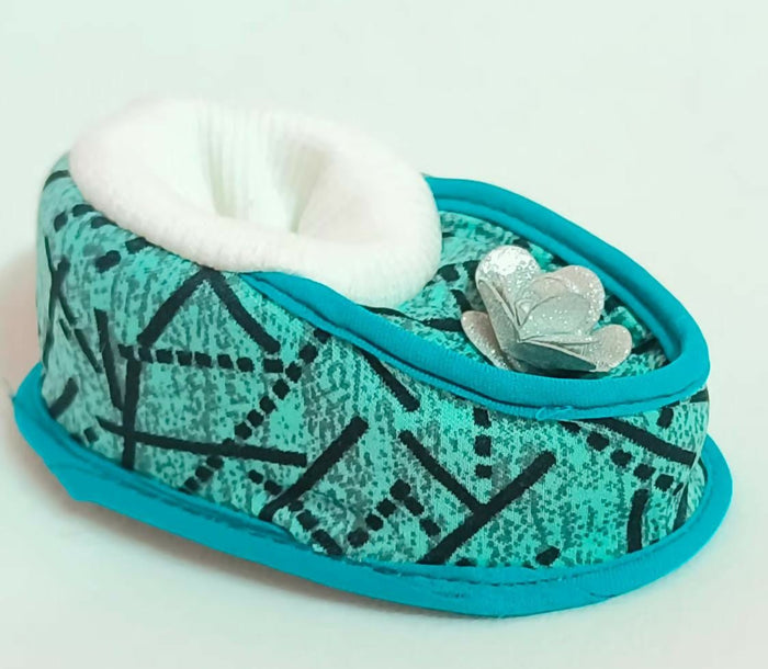 Baby Shoes in Soft Fabric – Gift Box (Set of 6)