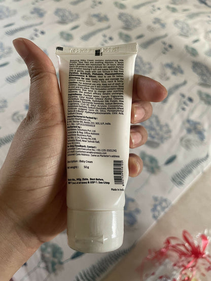BABY HUG  Bathing Essentials