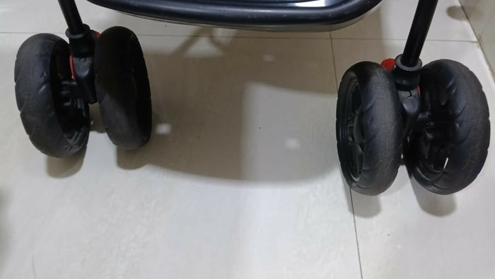 BABYHUG Cosy Cosmo Stroller/Pram