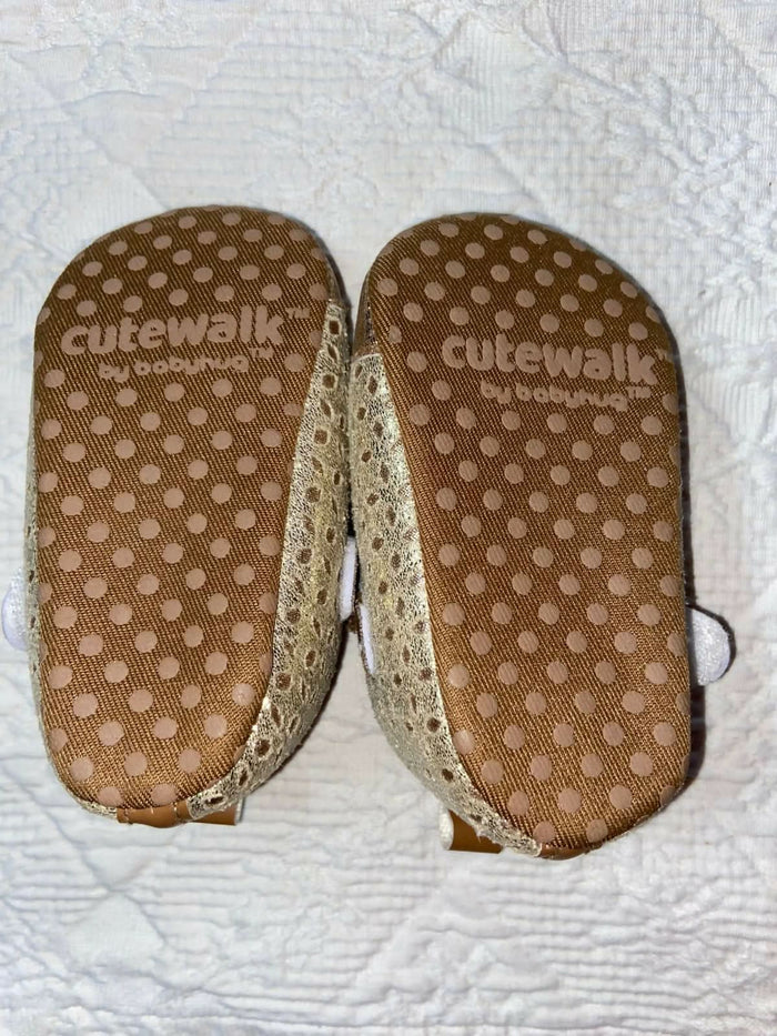 Babyhug cute Walk shoe