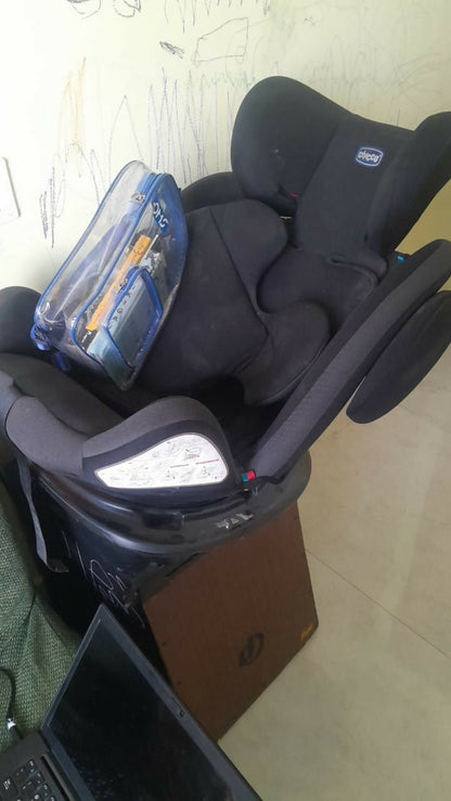 CHICCO Car Seat