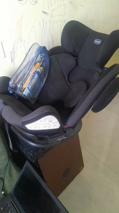 CHICCO Car Seat