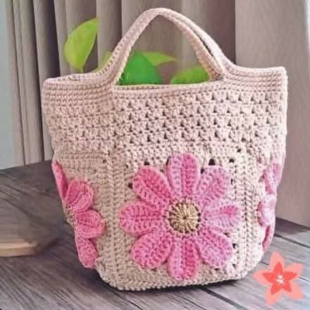 Crochet basket for kids – cute, functional, and handcrafted to keep little spaces tidy.