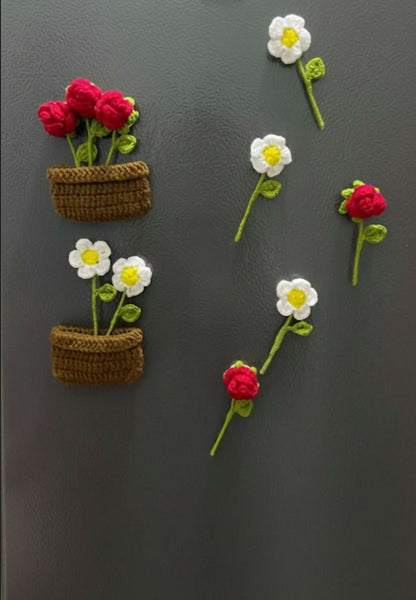Floral and basket-shaped crochet magnets