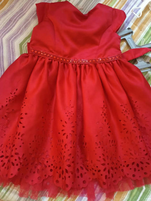 Shop now for elegant and stylish partywear frocks for baby girls, perfect for every special occasion!