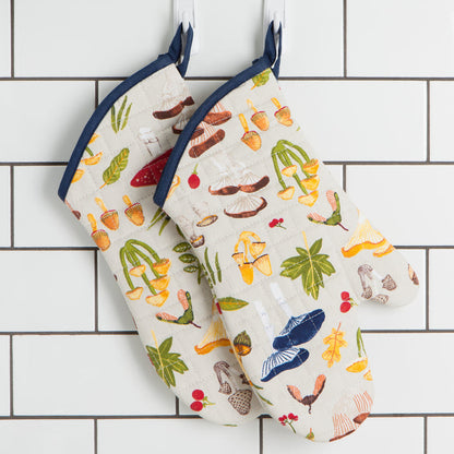 Field Mushrooms Oven Mitt