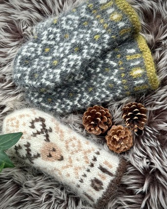 Hellä - Knitted Mitten Pattern