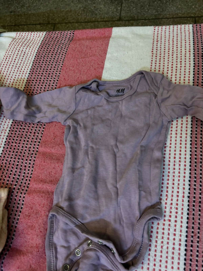 H&M Bodysuits for Baby - Set of 5 - PyaraBaby