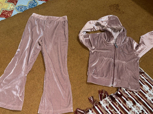 Hoodie Pant suit from HOP