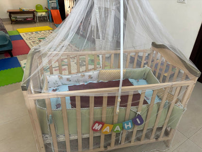HUNY HUNY  15 In 1  Cot / Crib / With Mattress & Mosquito Net