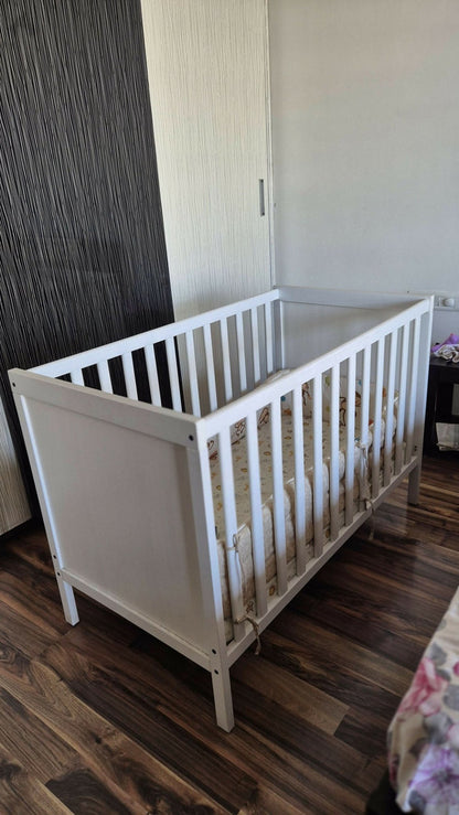 IKEA  SUNDVIK Crib/ Cot For Baby