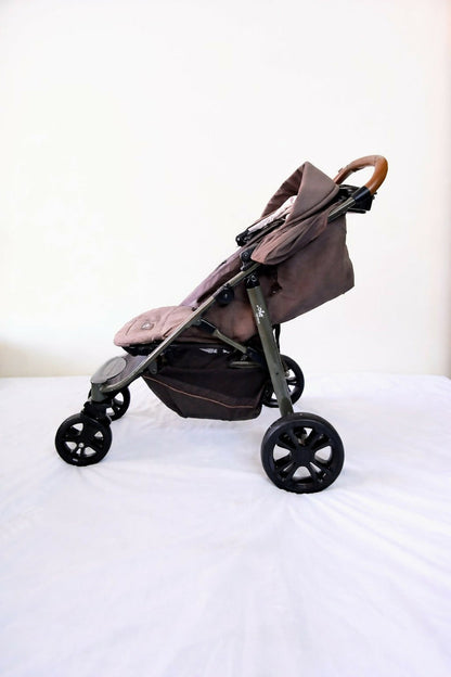 JOIE Premium Baby Stroller Lightweight Foldable 5-Point Harness B010