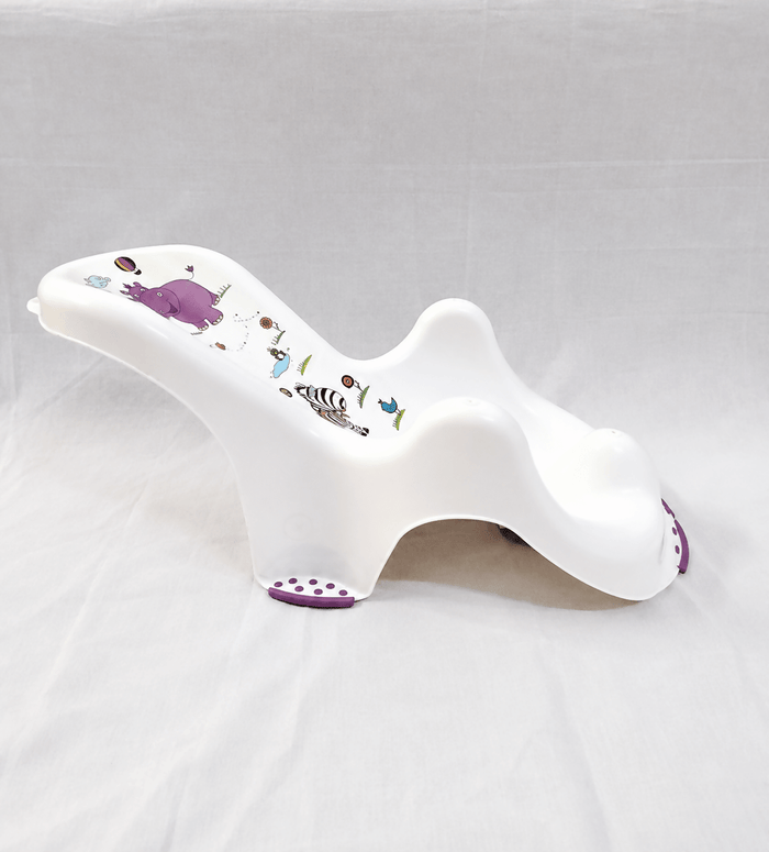 Keeeper Ergonomic Baby Bath Support Infant Bath Recliner Safari with ergonomic shape, non-slip design, sturdy construction, and comfortable support to help keep babies secure during bath time.