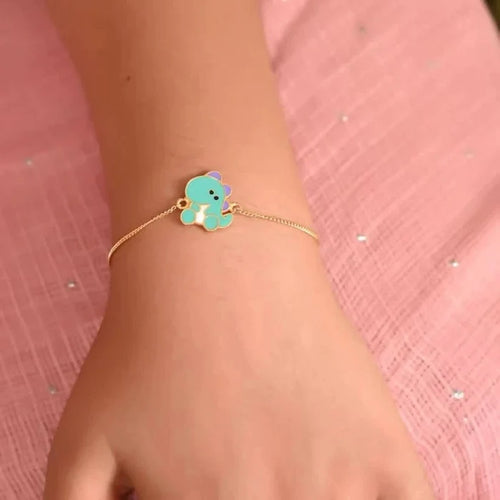 Buy Baby Bracelets – handcrafted, hallmark-certified jewellery designed safely for little ones.