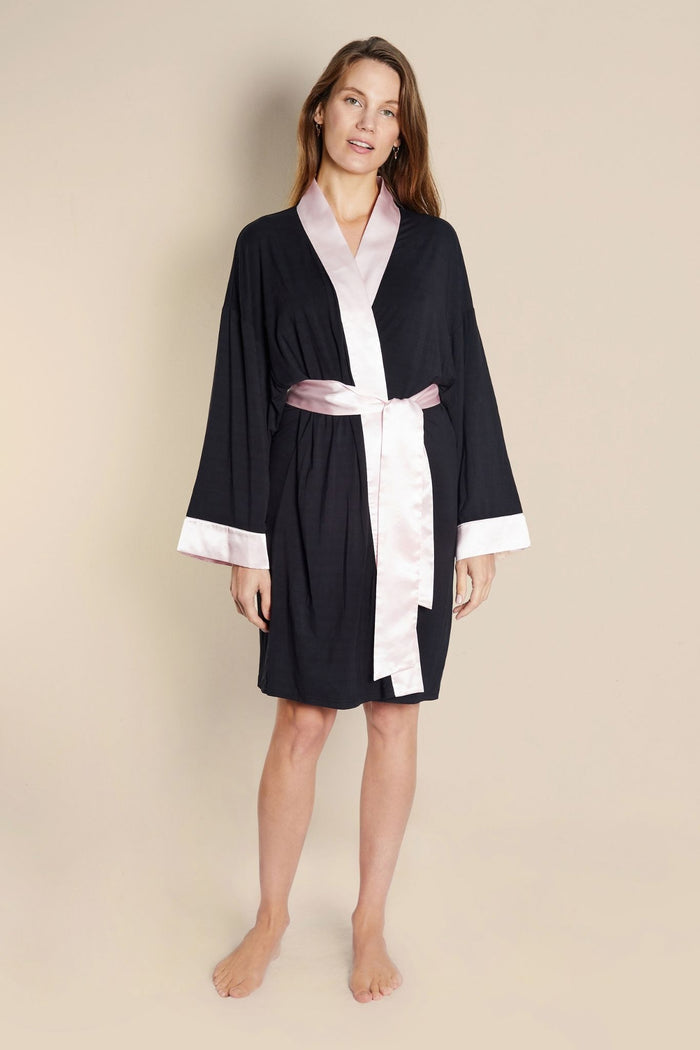Lightweight Women's Bathrobe - Persephone
