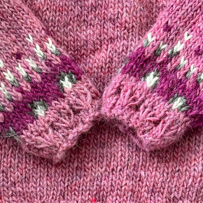 Linlo Junior - Knitted Sweater Pattern