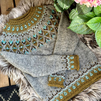 Linlo Light - Knitted Sweater Pattern