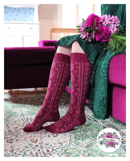 Lumous - Knitted Sock Pattern