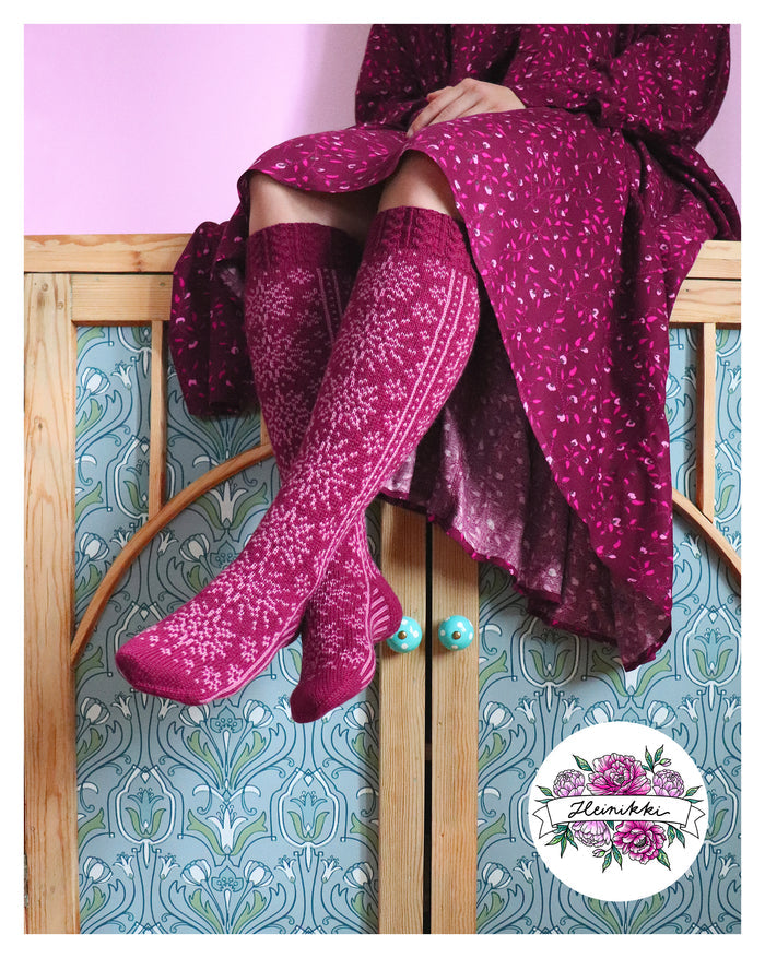 Lumous - Knitted Sock Pattern