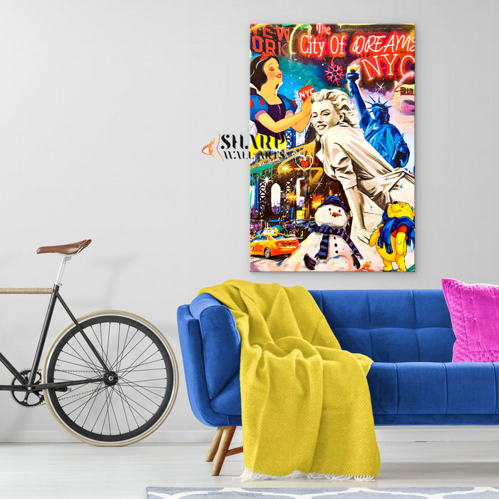 Marilyn Monroe In NY City Of Dreams Canvas Wall Art