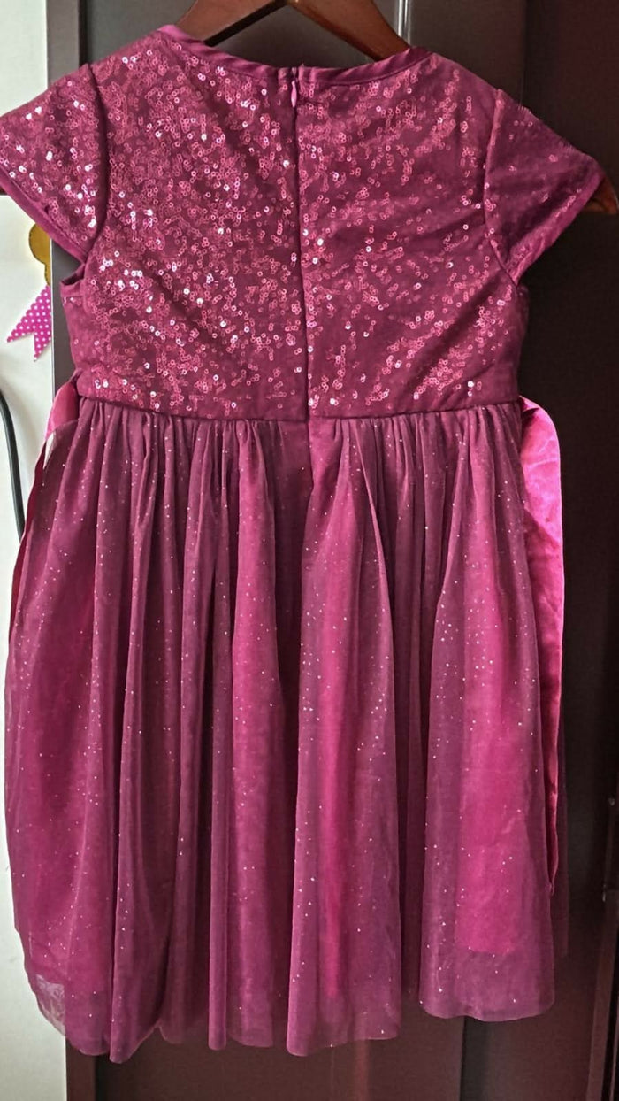 MAX baby girl dress – stylish, comfy, and perfect for every little princess’s special moments.