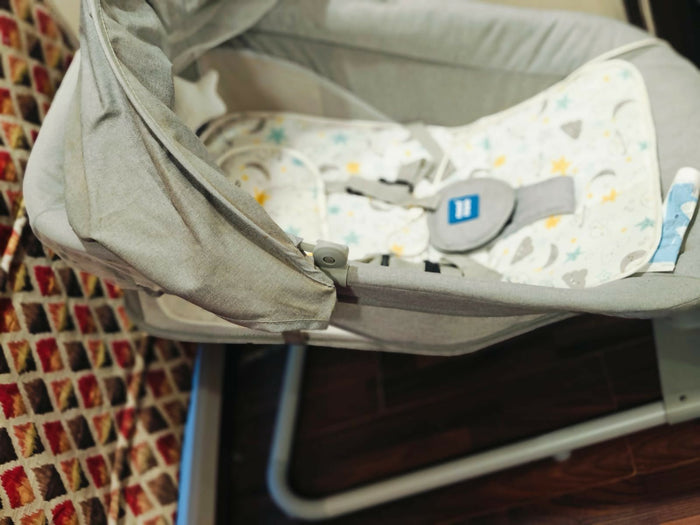 MEE MEE electric baby swing, automatic swing for newborn, portable electric swing, baby rocker with music, hands-free baby soothing chair