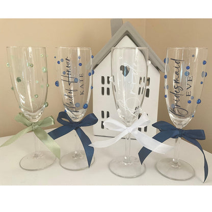Personalised wedding champagne flutes with pearls and ribbon- bride champagne glass