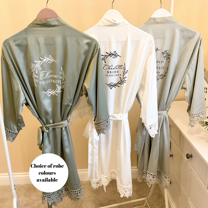 Personalised Wreath Lace Bridesmaid Robe | Custom Bridal Party Gift