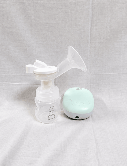 Philips Avent SCF395/11 Single Electric Breast Pump wiath USB power, BPA-free components, adjustable suction settings, soft silicone cushion, and compact design. Brand new and factory sealed.