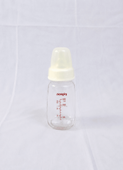 Pigeon 120ml Glass Feeding Bottle with Peristaltic silicone nipple, BPA-free glass, ergonomic shape, and durable design for safe, comfortable, and natural feeding for newborns and infants.