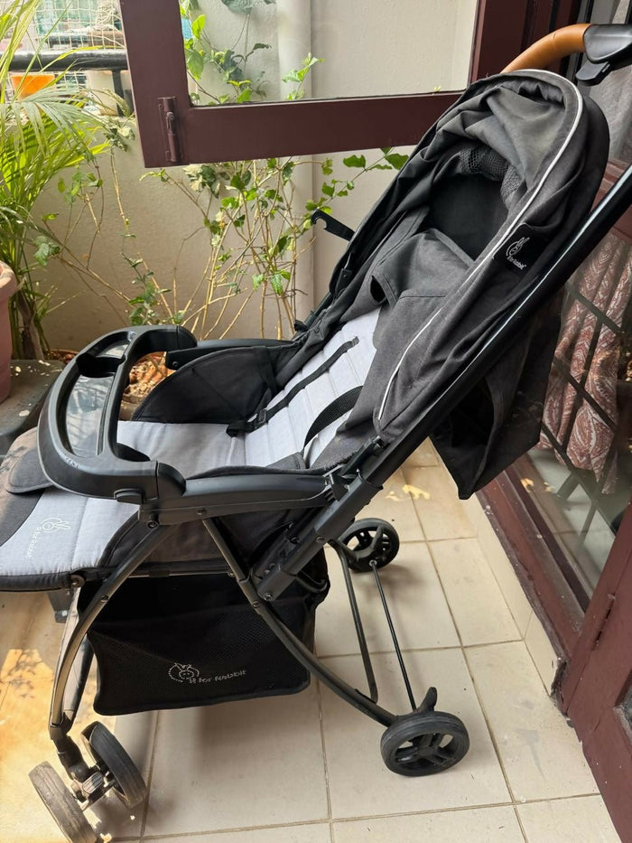 R for Rabbit Poppins Joy Stroller/Pram