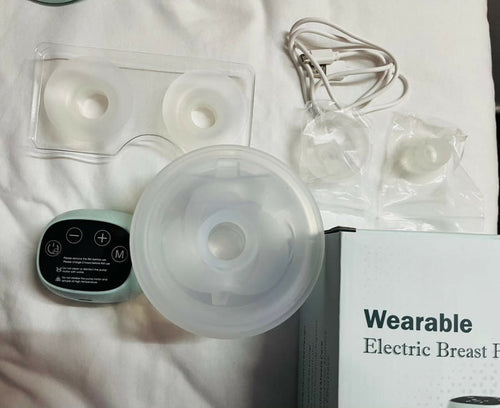 ROBOSSAN Automatic Electric Breast Pump in Preloved New condition featuring convenient electric operation, adjustable pumping settings, comfortable breast cushion, and easy-to-use design for everyday breast milk expression.