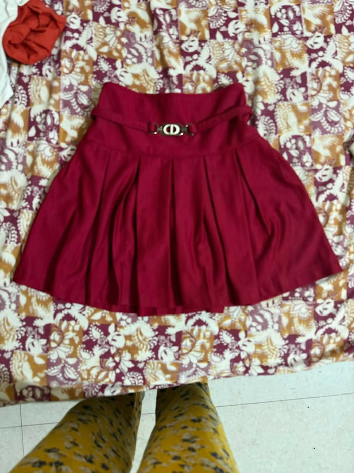 Baby girl skirt made from soft, breathable fabric with a comfortable elastic waistband and adorable design, perfect for everyday wear, outings, and festive occasions.
