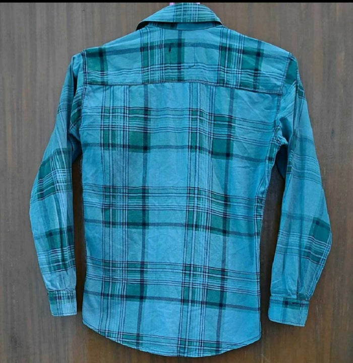 SUPERDRY Boys Shirt in Some Used condition, available in Delhi, featuring a stylish casual design, comfortable fit, and versatile look for everyday wear, outings, parties, and casual occasions.