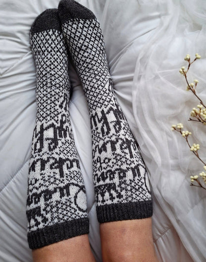 The Q - Knitted Sock Pattern