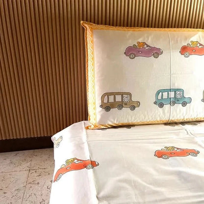 White kids bedsheet – soft, fun, and perfect for a cozy and cheerful bedroom.