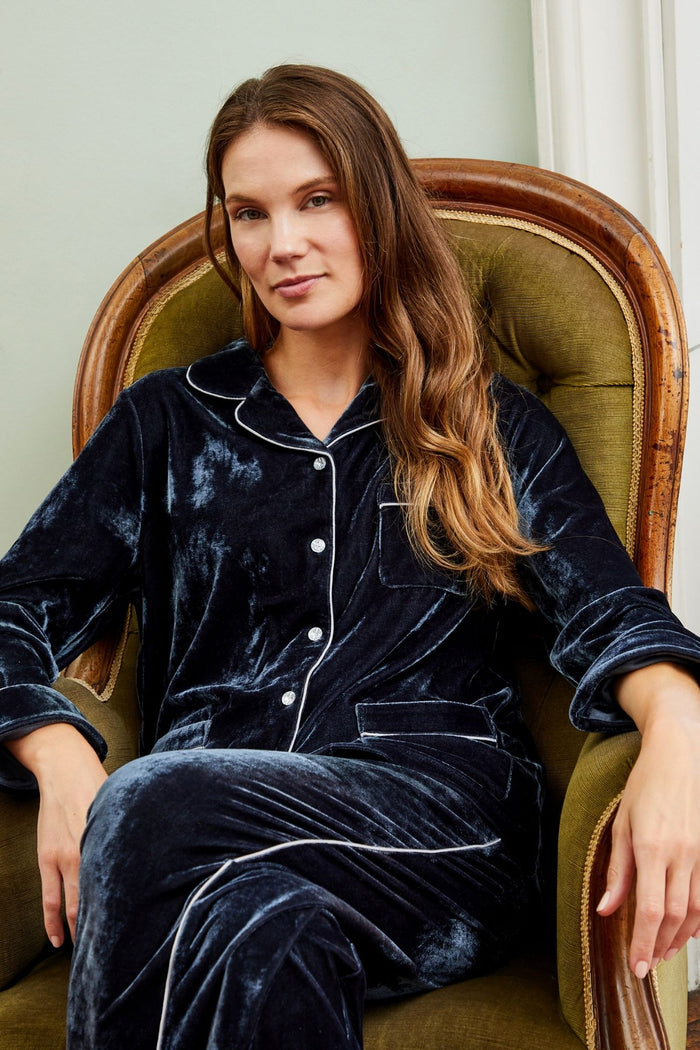 Women's Velvet Pyjamas - Aphrodite
